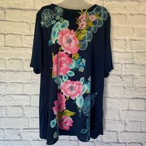 By Chicos Womens Size 3 XL Short Sleeve Navy Floral‎ Top Shirt
